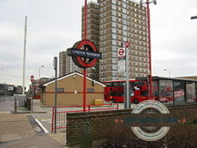 Man and Van in  RM9 Becontree