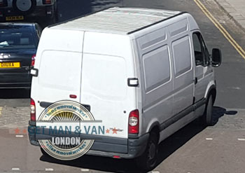 Enfield-Chase-removal-van