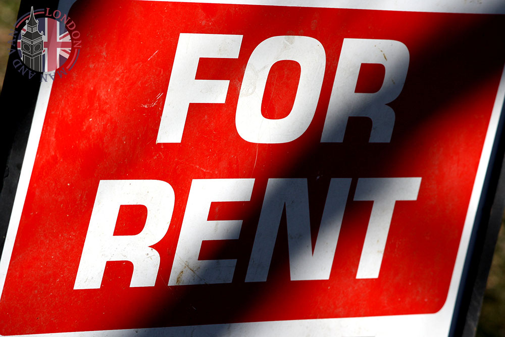Sign saying For Rent